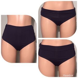 New. Anne Cole Navy 3-way bikini bottom.